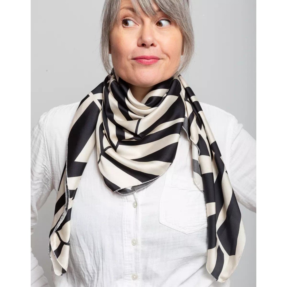 Foulard Lines - Grand carré Motif écru et noir