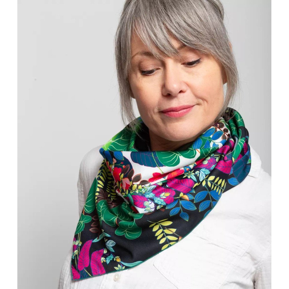 Foulard Botanica - Motif floral multicolore sur fond noir et blanc