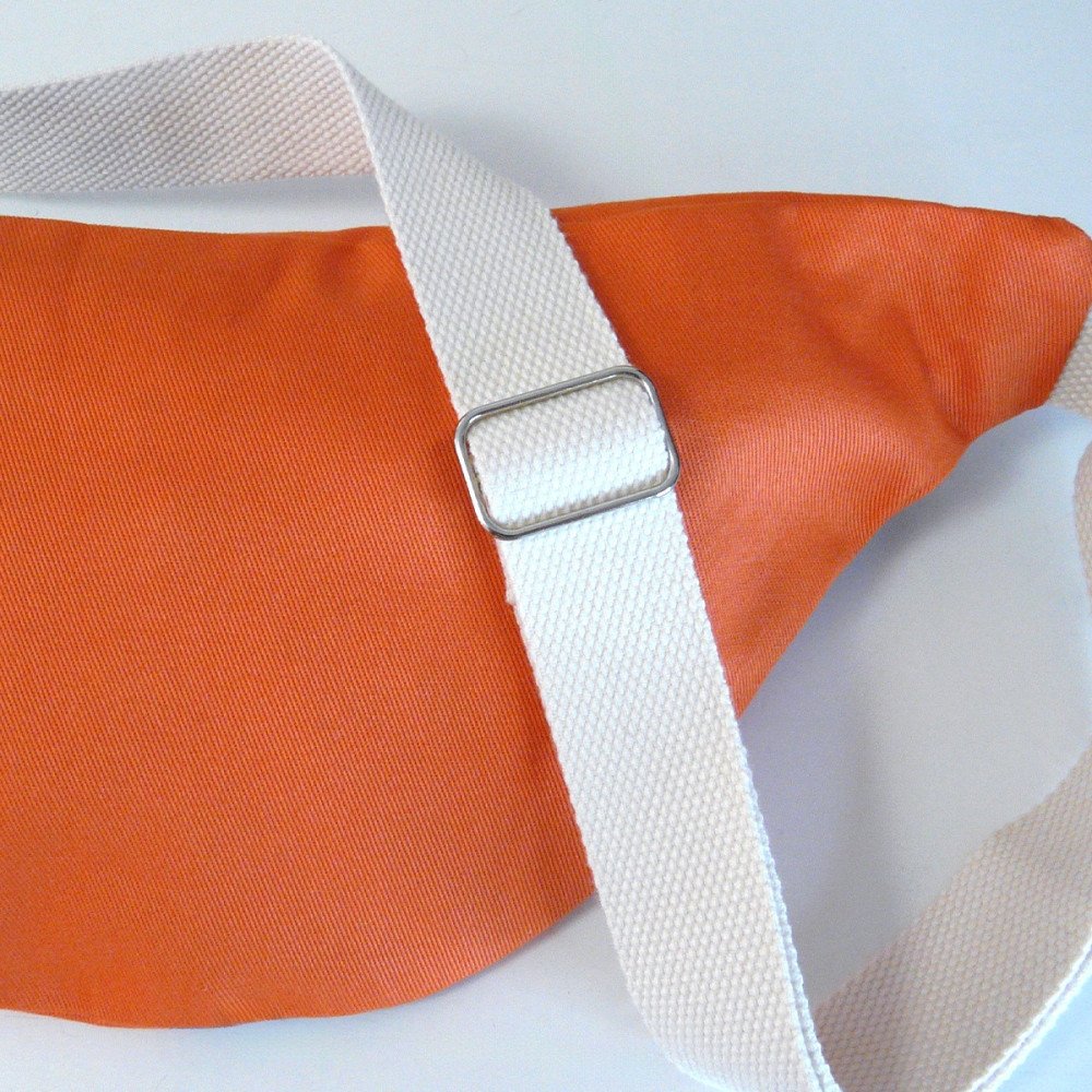 Dos orange et sangle écrue ajustable de la banane Fanny Damier