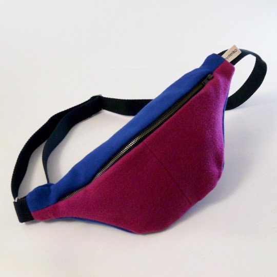 Sac banane femme Fanny Duo Électrique bleu et fuchsia en laine upcyclée