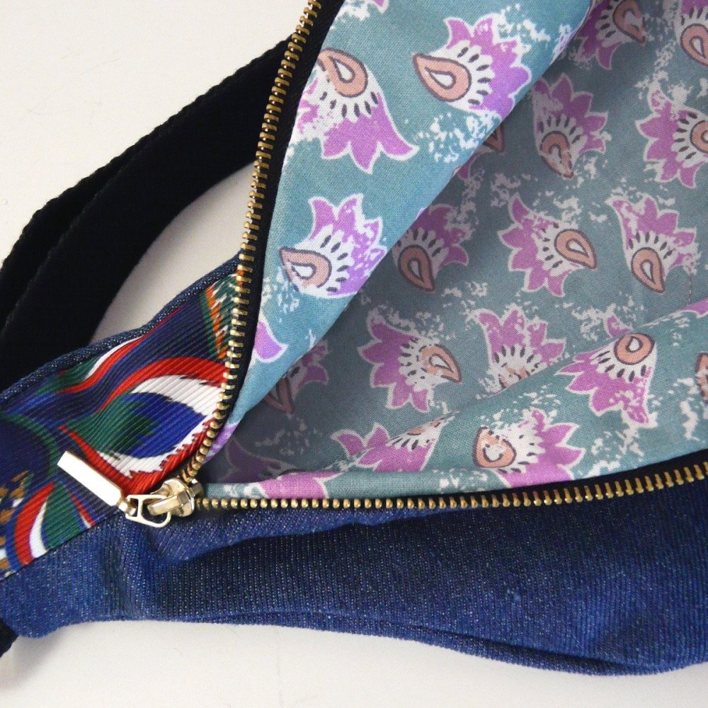 Doublure fleurie turquoise et lilas de la banane Fanny Ottoman Denim